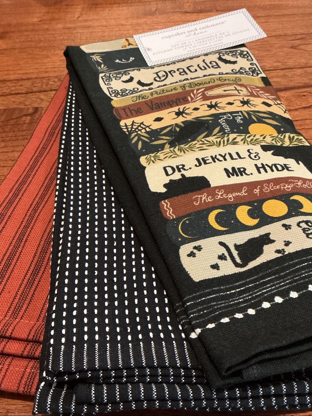 cupcakes and cashmere Halloween Kitchen Towels - Set of 3
